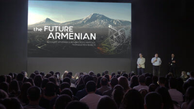Rencontre des co-initiateurs du FUTUR ARMÉNIEN avec la jeunesse arménienne à Moscou